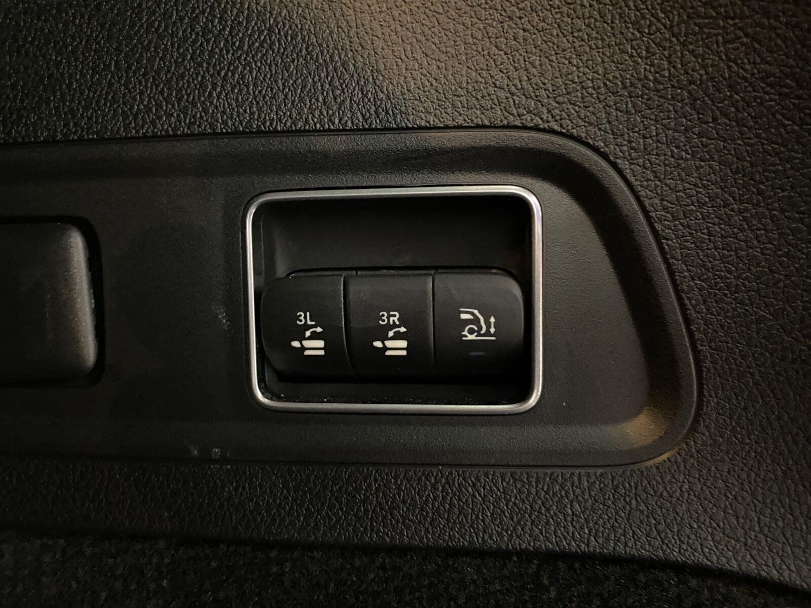 Certified 2024 Mercedes-Benz GLS 450 4MATIC image 6