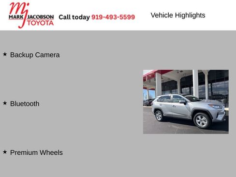 Used 2021 Toyota RAV4 XLE image 6