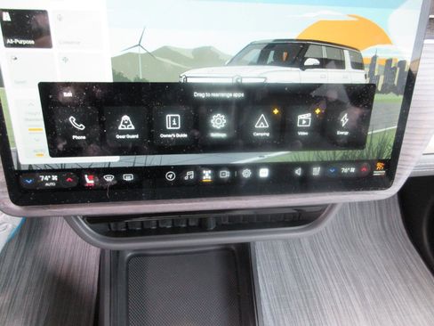 Used 2023 Rivian R1S Launch Edition image 57