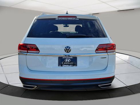 Used 2023 Volkswagen Atlas SE image 4