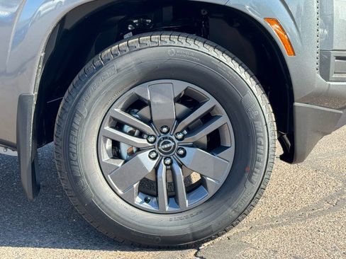 New 2026 Nissan Frontier SV w/ Tow Package image 10