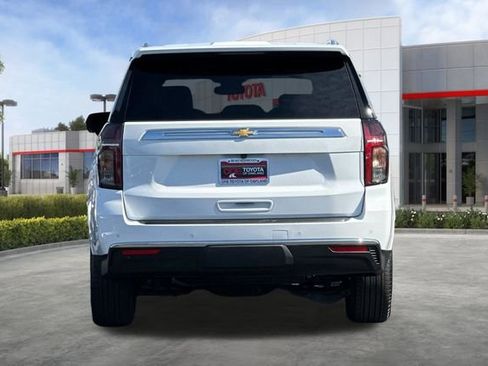 Used 2023 Chevrolet Suburban LT AWD/4WD image 5