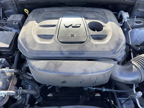 Used 2021 Jeep Grand Cherokee Laredo X image 32