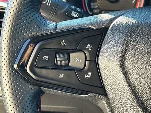 Used 2023 Chevrolet TrailBlazer RS w/ Sun and Liftgate Package image 29