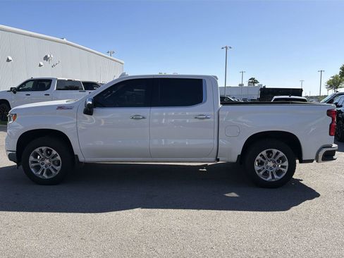 Used 2025 Chevrolet Silverado 1500 LTZ w/ LTZ Premium Package image 7
