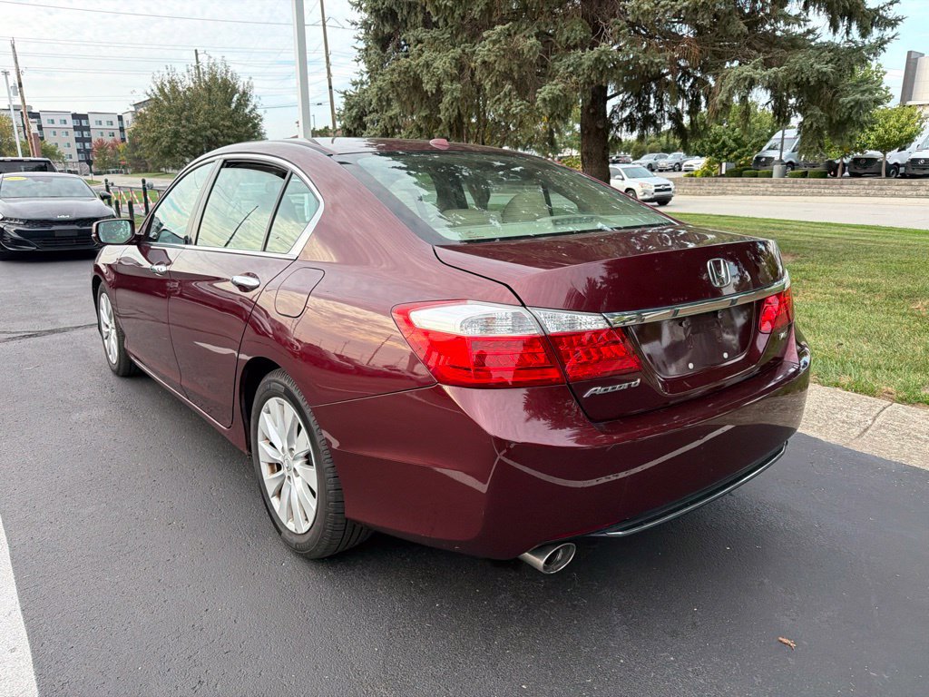 Used 2015 Honda Accord EX-L image 2
