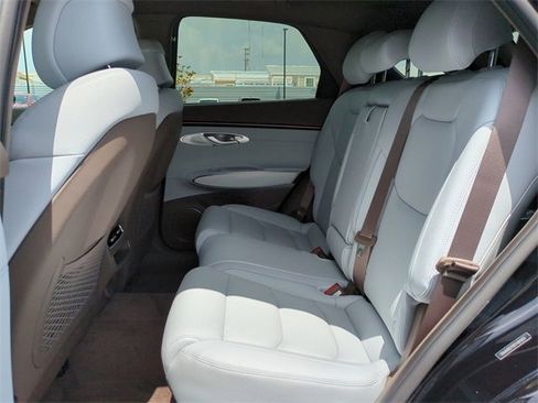 New 2026 Genesis GV70 2.5T Advanced image 12