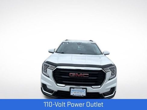 Certified 2022 GMC Terrain SLE w/ Driver Convenience Package AWD/4WD image 12