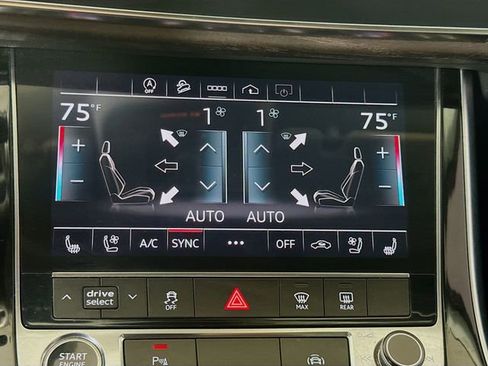 Used 2021 Audi Q8 Premium Plus w/ Premium Plus Package AWD/4WD image 16