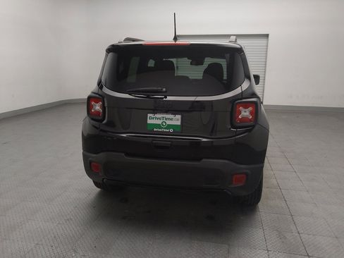 Used 2022 Jeep Renegade Altitude w/ Convenience Group AWD/4WD image 7