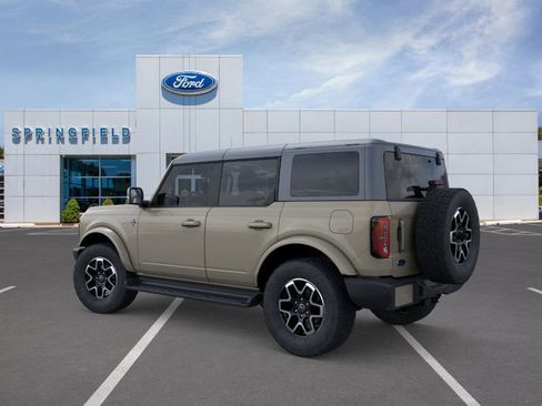 New 2025 Ford Bronco Outer Banks image 4