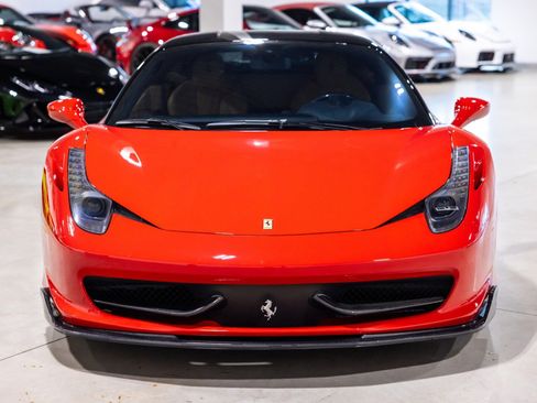Used 2012 Ferrari 458 Italia Coupe RWD image 11