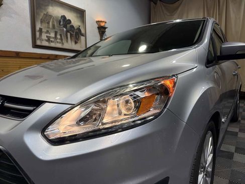 Used 2017 Ford C-MAX Energi SE image 8