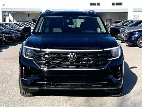 New 2026 Volkswagen Atlas SEL Premium R-Line AWD/4WD image 10