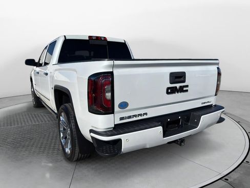 Used 2018 GMC Sierra 1500 Denali w/ Denali Ultimate Package AWD/4WD image 7
