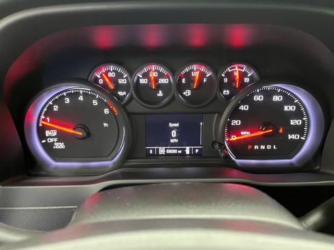 Used 2022 Chevrolet Silverado 1500 Custom AWD/4WD image 21