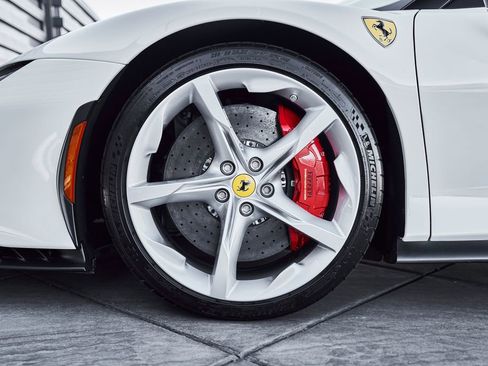 Used 2025 Ferrari SF90 Spider AWD/4WD image 3