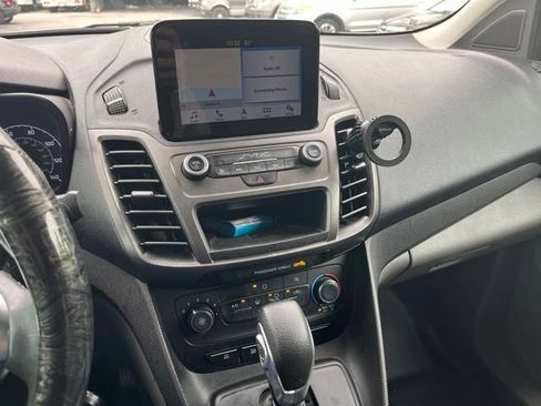 Used 2019 Ford Transit Connect XLT FWD image 13