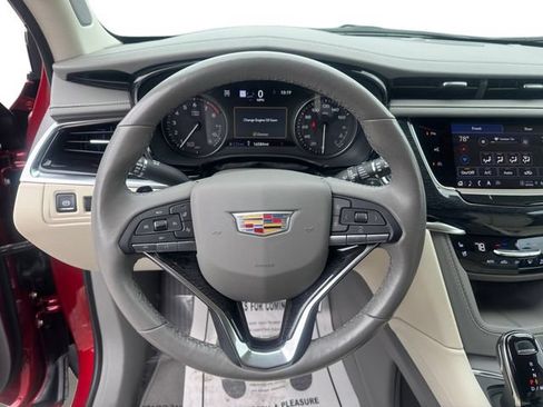 Certified 2024 Cadillac XT6 Premium Luxury w/ Technology Package AWD/4WD image 13