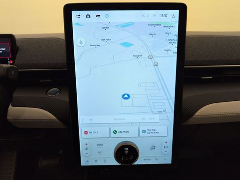 Certified 2025 Ford Mustang Mach-E Premium image 29