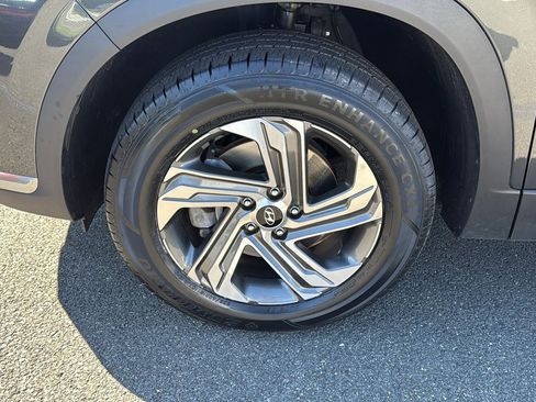 Used 2023 Hyundai Santa Fe SEL w/ Premium Package image 10