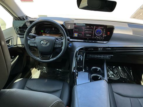 Used 2021 Toyota Mirai w/ Advanced Technology Package RWD image 14