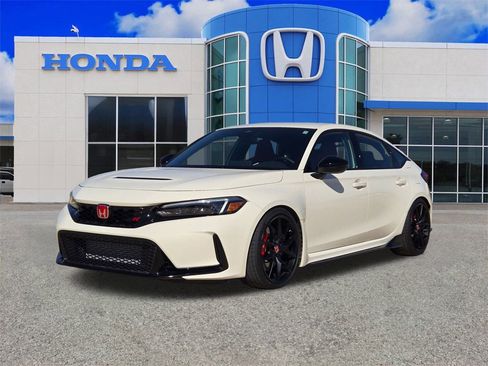 Used 2024 Honda Civic Type R image 7