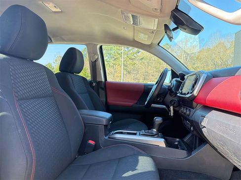 Used 2023 Toyota Tacoma SR image 11