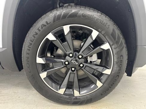 New 2026 Chevrolet Equinox RS FWD image 32