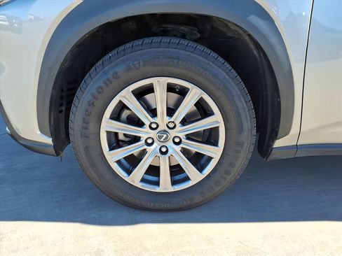 Used 2019 Lexus NX 300 FWD image 9