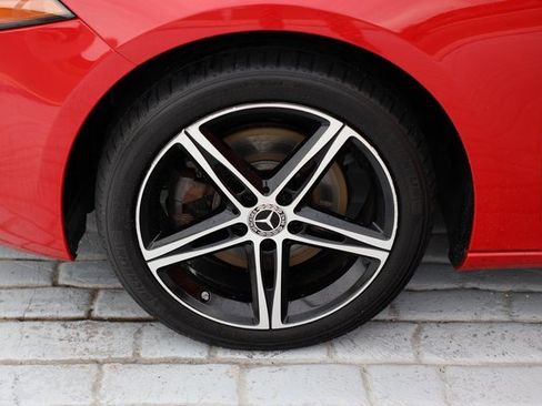 Used 2019 Mercedes-Benz A 220 4MATIC image 33