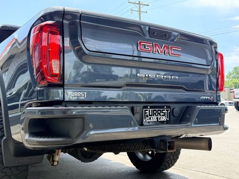 Used 2020 GMC Sierra 3500 AT4 w/ AT4 Premium Package AWD/4WD image 8