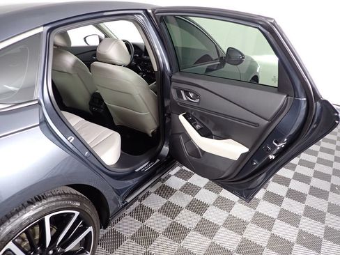 Used 2024 Honda Accord Touring image 38