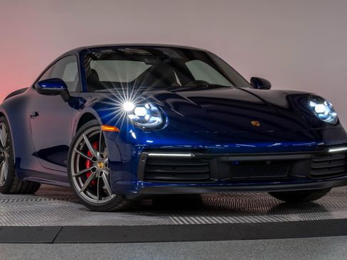 Used 2024 Porsche 911 Carrera 4S AWD/4WD image 29