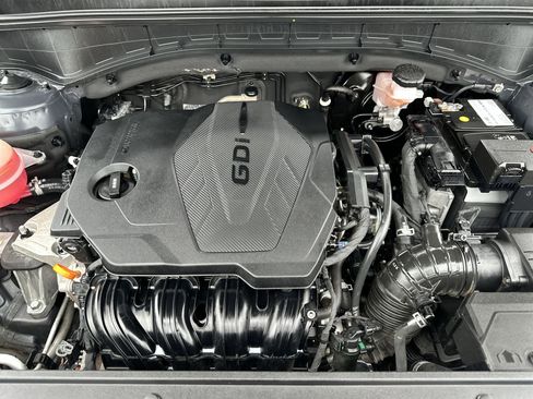 Certified 2023 Kia Sorento LX FWD image 17