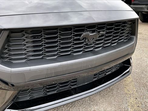 Certified 2025 Ford Mustang Premium image 30