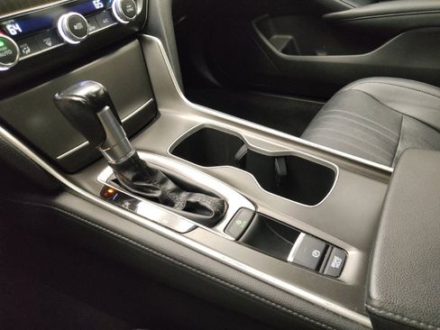 Used 2019 Honda Accord EX-L image 26