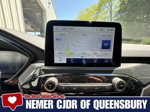 Used 2025 Ford Escape ST-Line Select AWD/4WD image 16