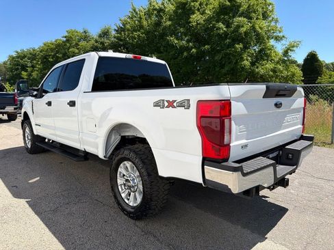 Used 2022 Ford F250 XLT AWD/4WD image 4
