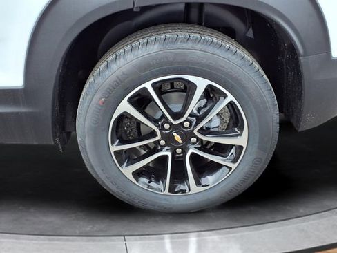 New 2026 Chevrolet TrailBlazer LT image 17