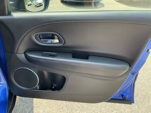 Used 2018 Honda HR-V EX-L image 24