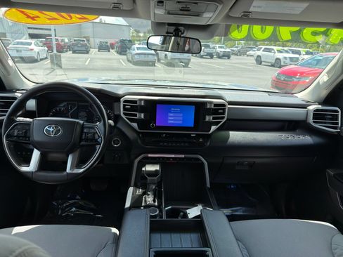 Used 2024 Toyota Tundra SR5 AWD/4WD image 27