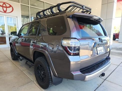 Certified 2023 Toyota 4Runner TRD Off-Road Premium w/ Moonroof Package AWD/4WD image 11