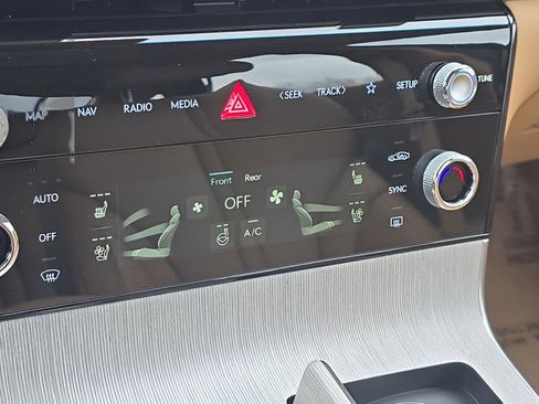 New 2026 Genesis G80 2.5T Advanced AWD/4WD image 16