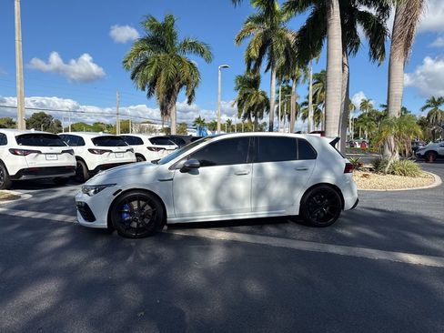 Used 2023 Volkswagen Golf R image 12