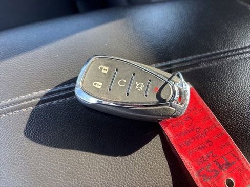 Used 2024 Chevrolet Malibu LT image 50