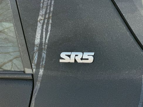 Used 2021 Toyota 4Runner SR5 image 28