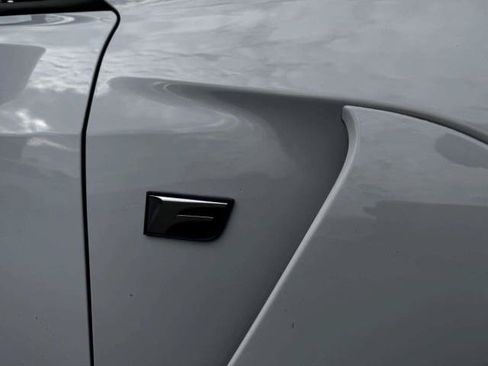 Used 2017 Lexus RC F RWD image 11