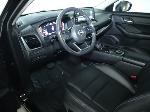 Certified 2024 Nissan Rogue SL image 19