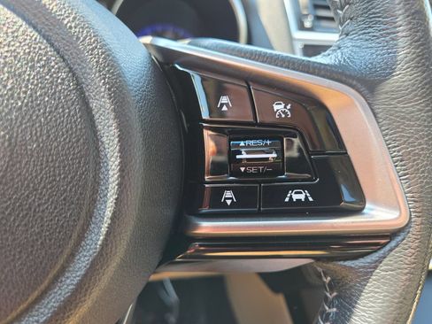 Used 2018 Subaru Outback 2.5i Limited AWD/4WD image 20